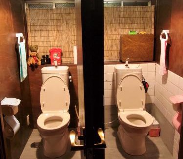 Minami House | Nostalgic guesthouse for 1 to 2 Females shared toilet and shower