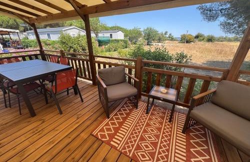 Lattes House | Nouveau bungalow No 575 Camping 4 étoiles Lac des Rêves