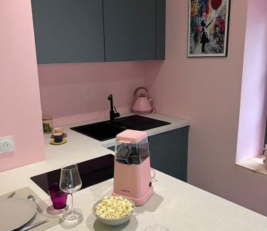 Prefecture Apartment | Nouveau ! Studio POP centre-ville