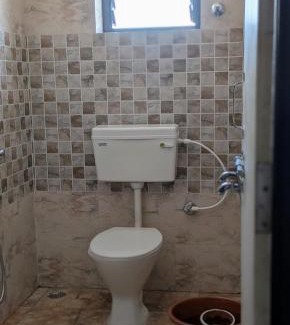 Bhubaneshwar Apartment | Nova Nest near Infocity Patia - Couple friendly