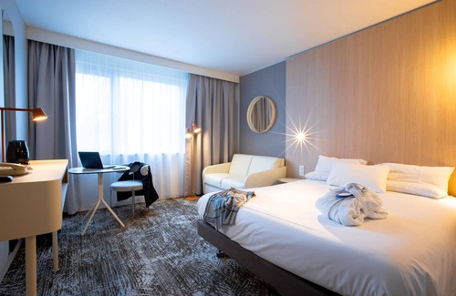 Sausheim Hotel | Novotel Mulhouse Bâle Fribourg