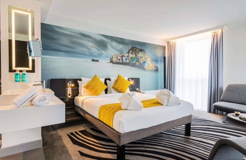 Orly Hotel | Novotel Paris Coeur d'Orly Airport