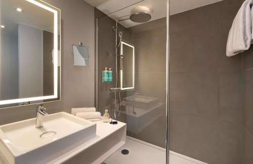 Orly Hotel | Novotel Paris Coeur d'Orly Airport