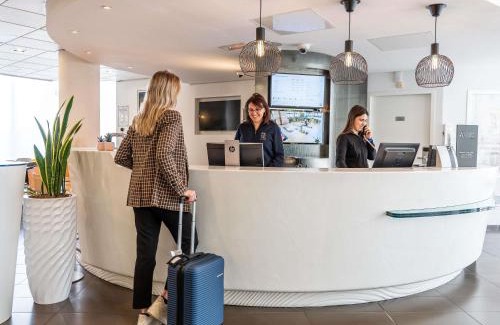 La Joliette Hotel | Novotel Suites Marseille Centre Euromed
