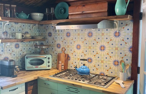 Regional District of Nanaimo Cabin | nQuite, tranquil forest retreat