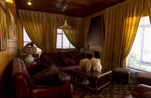 Greater Johannesburg Metropolitan Area Bed & Breakfast | Nthateng Bed and Breakfast Tourism