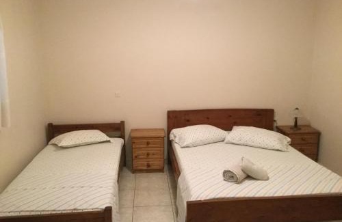 Tsoukaladhes Apartment | ntinas house