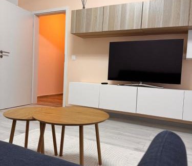 Brasov Apartment | Nu rezervați, vă rog