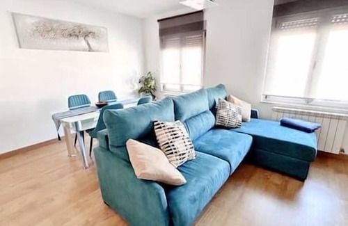 La Corredoria y Ventanielles Apartment | Nuevo : Cerca Centro , Wifi y Calefacción
