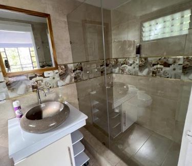 Quimbaya House | NUEVO Hotel Morada en el centro del Eje Cafetero