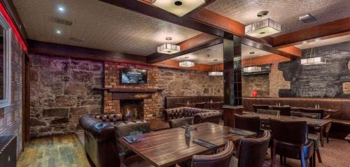 Stonehaven Hotel | Number 44 Hotel & Bar