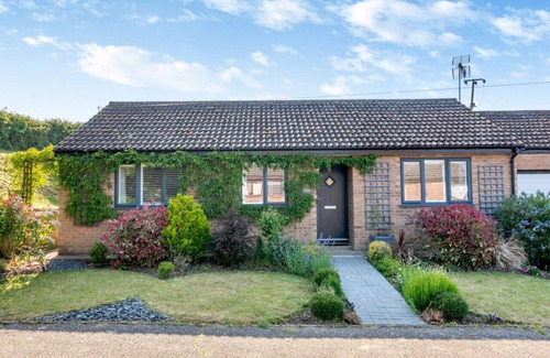 Harleston House | Number 5 - Wortwell - Two Bedroom House, Sleeps 4