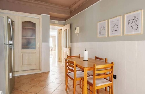 Baabda Apartment | Number Six Triangle d'Or by IB Signature