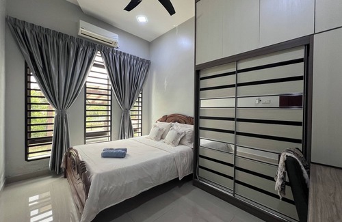 Cherating Hotel | Nurbayu Chalet, Kemaman