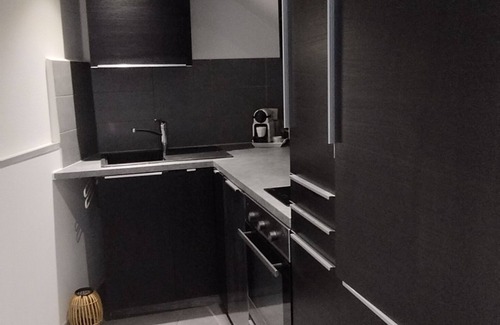Gigean Apartment | O Garden of Eden