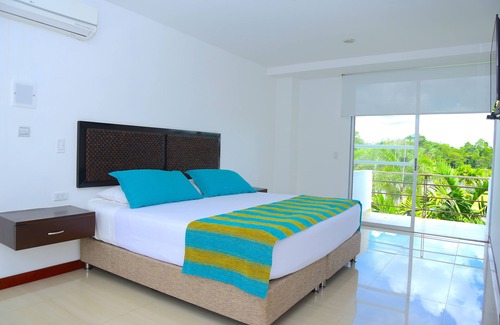 Castilla La Nueva Hotel | O.L. Castilla Hotel