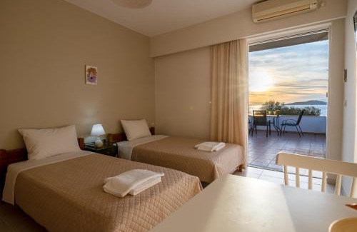 Marmari Apartment | O Molos