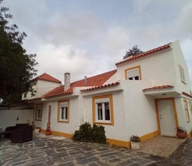 Sao Simao House | O Mundo da Lua