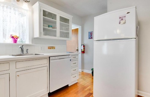 Oak Bay House | Oak Bay Hampshire Home