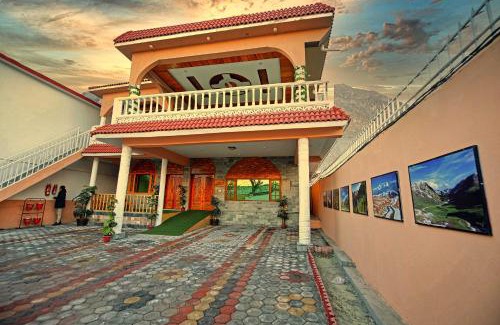 Gilgit Resort | Oak Residency