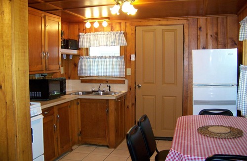 Phelps Cottage | Oak Ridge Cottage on the Best Fishing Lake in the Northwoods