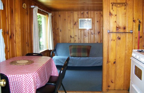 Phelps Cottage | Oak Ridge Cottage on the Best Fishing Lake in the Northwoods