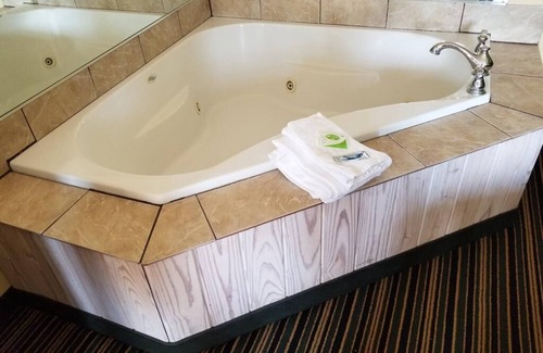 Eupora Hotel | Oak Tree Inn