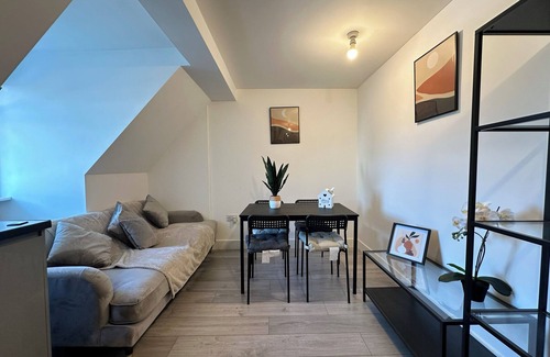 Wembley Park Apartment | Oak Wembley Stadium Serviced Apartment by Edens