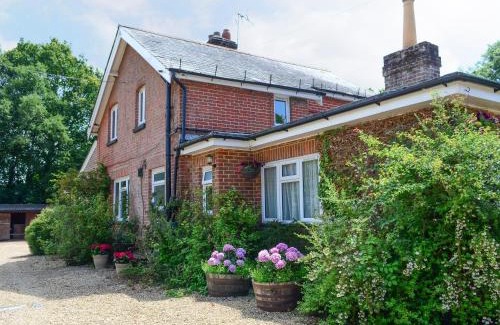 South Gorley House | Oakdene Lodge