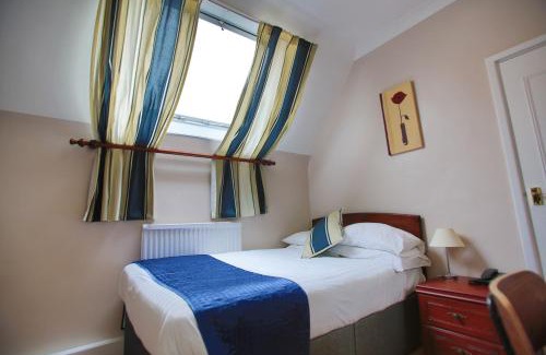 Thorpe St Andrew Hotel | Oaklands Hotel