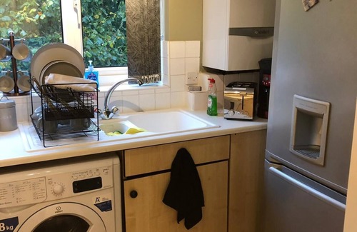 Horsell Apartment | Oaklawn Serviced Apartments