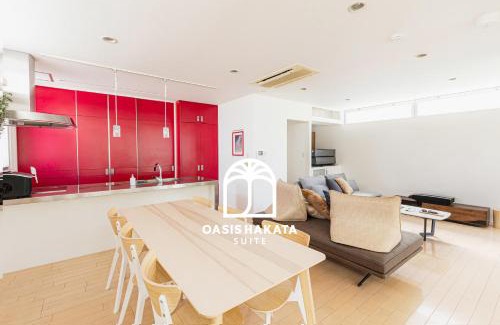 Susakiuramachi Villa | OASIS HAKATA SUITE 2 Parkings