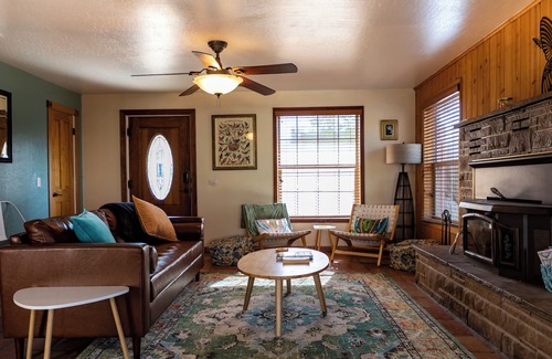 Camp Verde House | Oasis in Camp Verde! Private pool, 4 Bed 2 Bath 2 Living, stunning views!