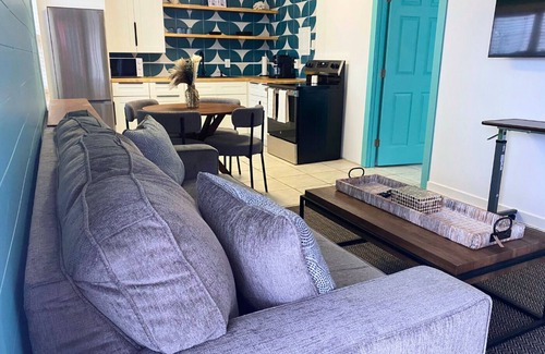 Treasure Island Hotel | Oasis Palms