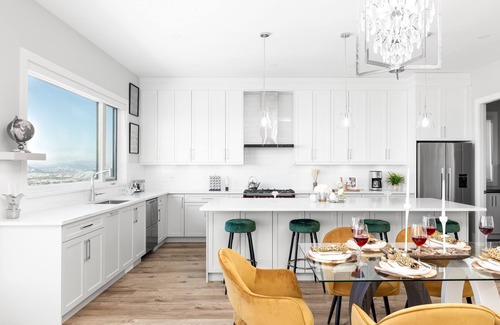 Black Mountain House | Oasis view, Theatre, Firepit/BBQ , Family Friendly