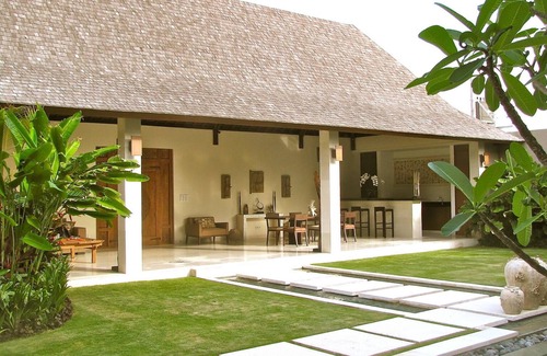 Laksmana Villa | OB8001 - Family 8 Bedroom Villa in Seminyak