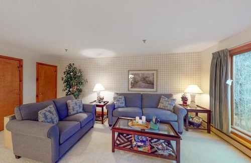 Stratton Mountain Apartment | Ober Tal Getaway