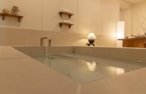 Gumi Hotel | Object AanK Hotel Gumi