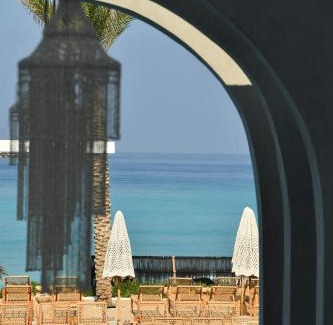 Mastita Resort | OCEAN BLUE HOTEL & RESORT -Jbeil