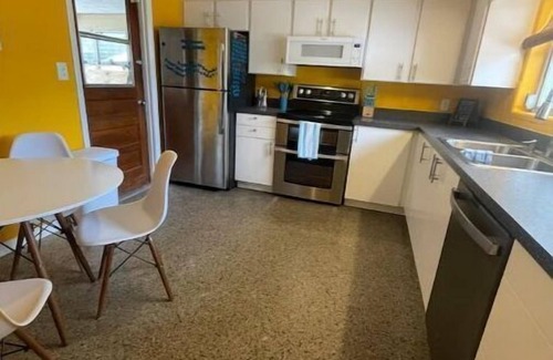 Holly Hill House | Ocean Blue