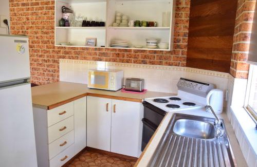 South West Rocks Apartment | Ocean Breeze 4 - Bring your own linen.