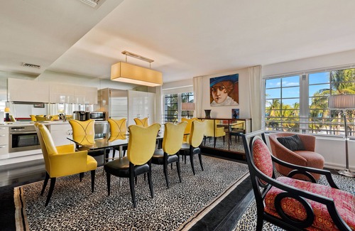 South Beach Condo | Ocean Drive, Spectacular Beach Views, Amazing furnishings, Walk to Everything!