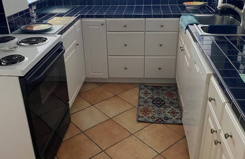 Rio Mar Beaches Condo | Ocean Front 2-bedroom condo in Daytona Beach Shores with easy Beach access,