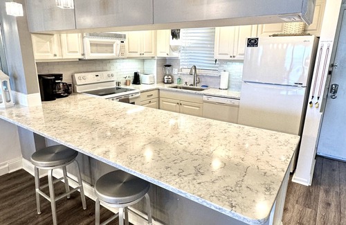Fernandina Beach Condo | Ocean Front Amelia Island, Beachfront Pool, 20% Off Sunglasses at Eye Envy store