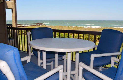 Vilano Beach Condo | Ocean Front Condo W/private Beach Access & Minutes From Downtown St. Augustine