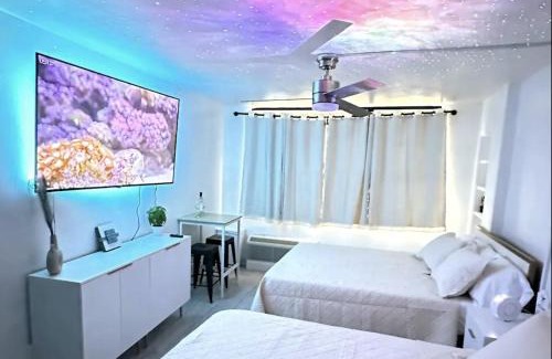 Bostwick Park Apartment | OCEAN FRONT Condo On The Beach