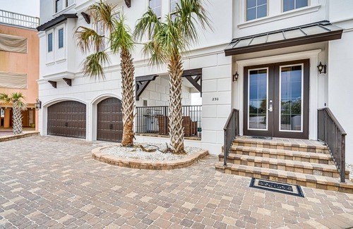 Miramar Beach Villa | Ocean Front Escape 4 Bedroom Home by RedAwning