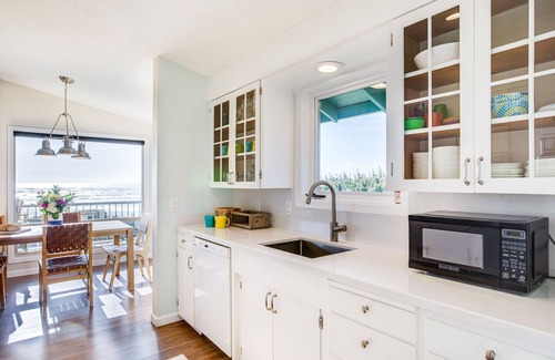 Waldport House | Ocean Front Home, Hot Tub & Miles of Sand to Explore!