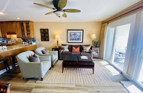 Seagrove Beach Condo | OCEAN FRONT PROFESSIONALLY DESIGNED king suite on Seagrove Beach!