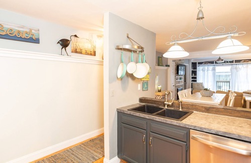Rehoboth Beach Condo | Ocean Glass Inn Condominiums